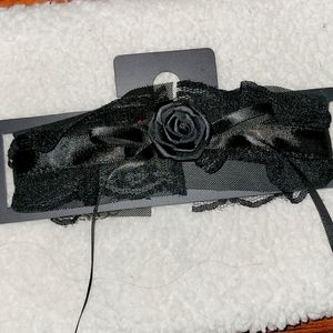 Lacey Victorian Goth Rose Choker